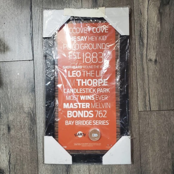 MLB San Francisco Giants Subway Sign Wall Art with Authentic Dirt from AT&T Park - Picture 2 of 3